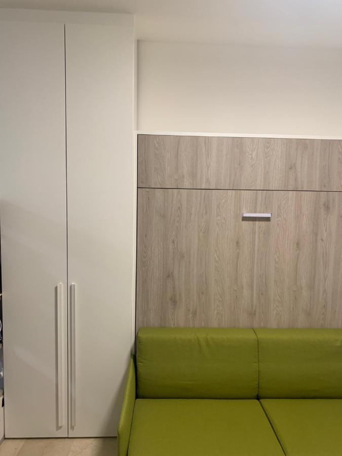 Ugo Bassi Lux Apartment Болоня Екстериор снимка