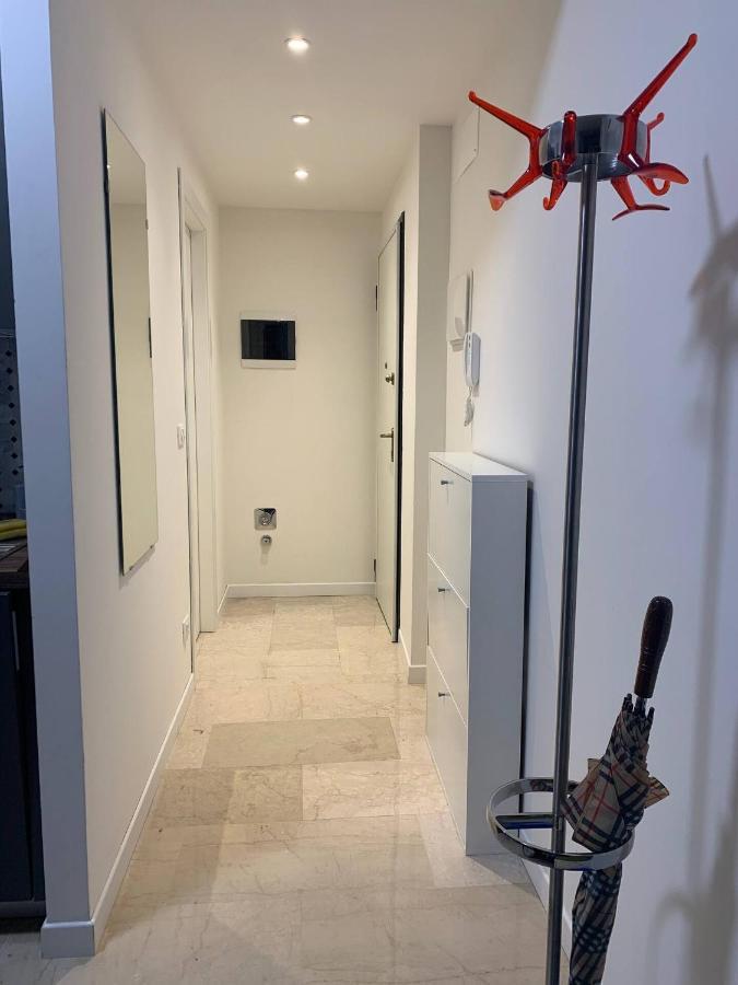 Ugo Bassi Lux Apartment Болоня Екстериор снимка